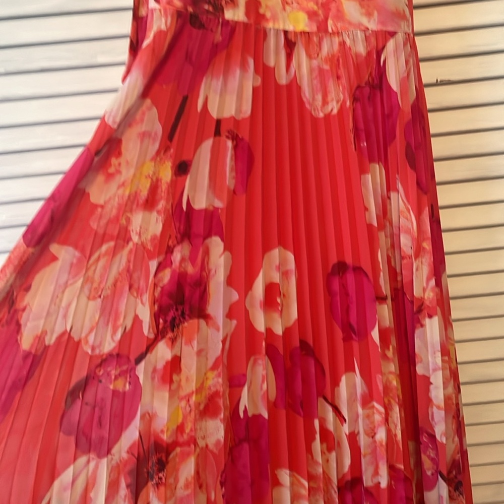Eliza J Coral and Pink Floral Halter Maxi Dress - Picture 3 of 5